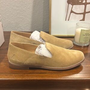 Hush Puppies Tan Loafers Used - Like New